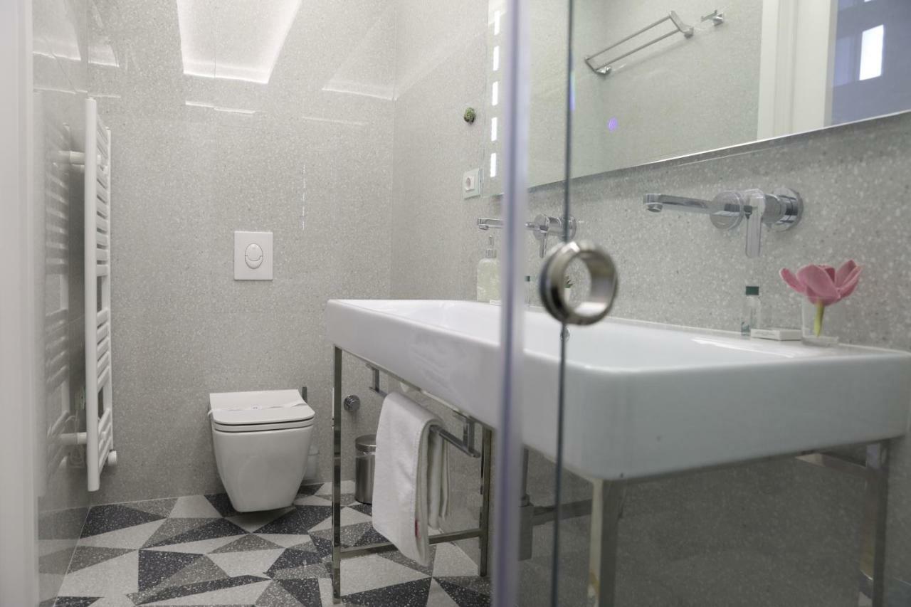 Tiranatop Suites 3 1000 Ft2 Bagian luar foto